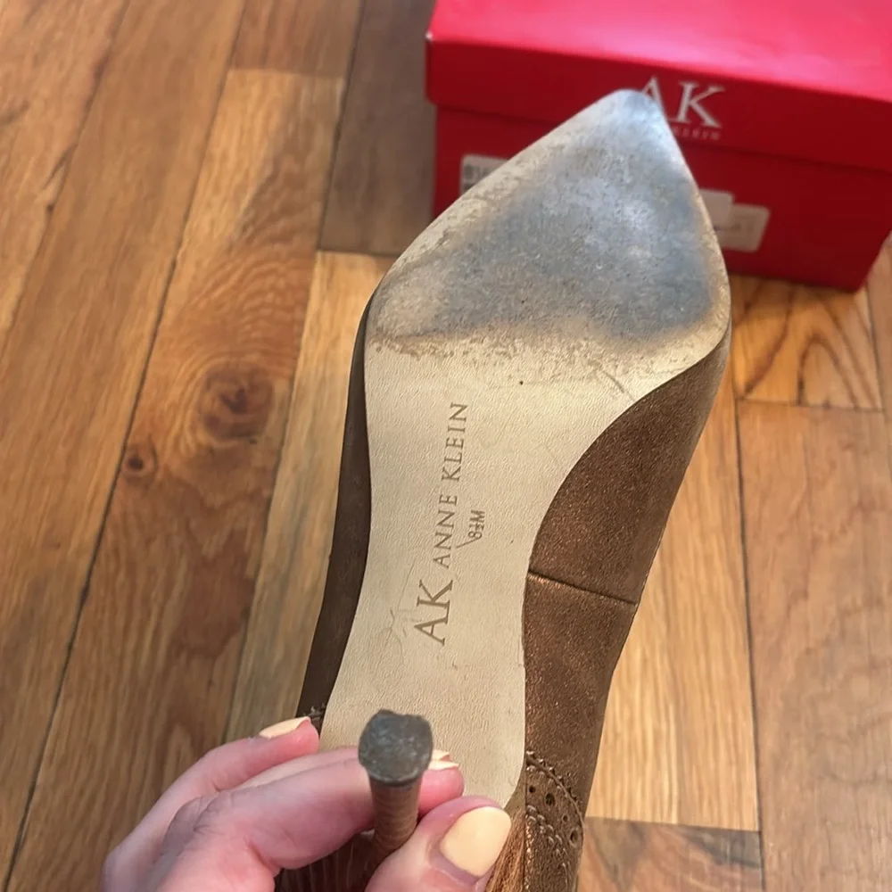 Bronze Pumps